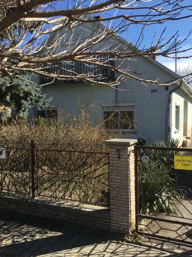 Aradi Apartman Siofok Exterior photo